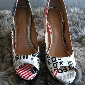 Liliana White Flag Pumps Size 7